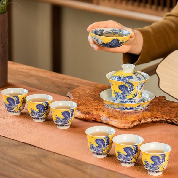 gaiwan29-04.jpg Best Jingdezhen Royal Painted Dragon Porcelain Antique Chinese Gaiwan Tea Set